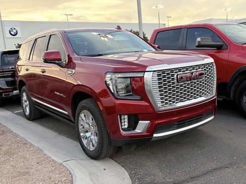 Used 2023 GMC Yukon Denali w/ Max Trailering Package AWD/4WD image 3