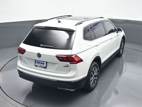 Used 2018 Volkswagen Tiguan SE w/ Panoramic Sunroof Package AWD/4WD image 52