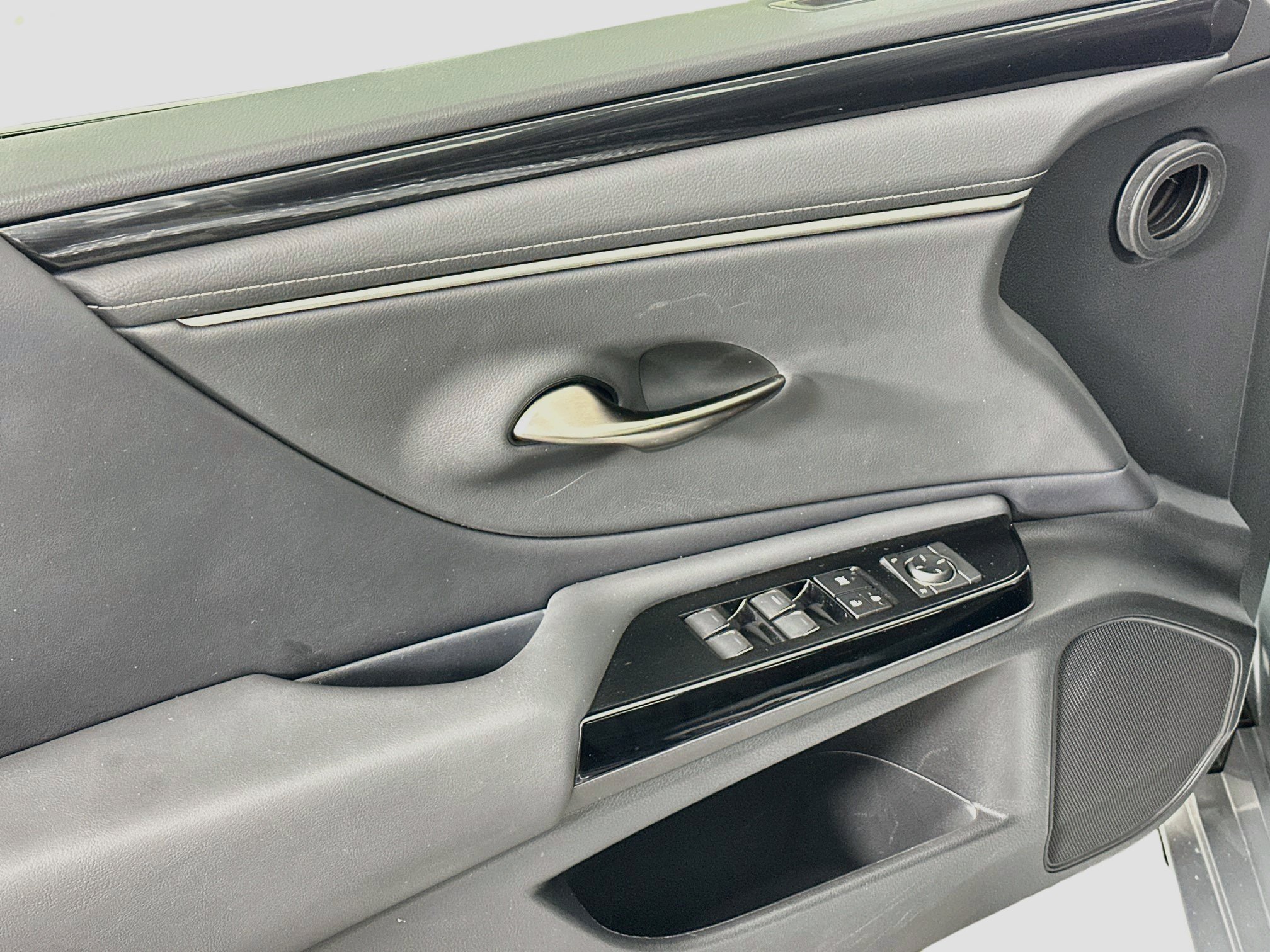 Used 2023 Lexus ES 350 w/ Accessory Package (Z1) FWD image 15
