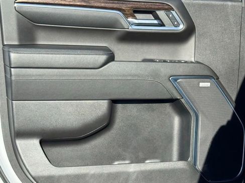 Used 2024 GMC Sierra 1500 Elevation w/ Elevation Premium Package image 18