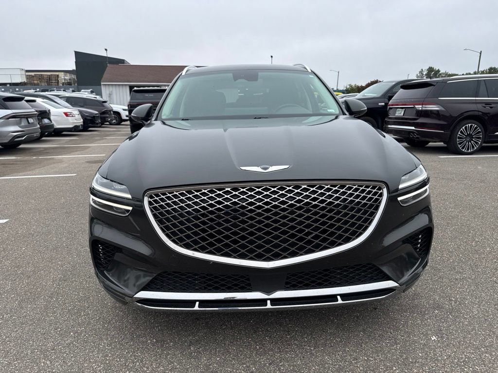 Used 2025 Genesis GV70 2.5T AWD/4WD image 8