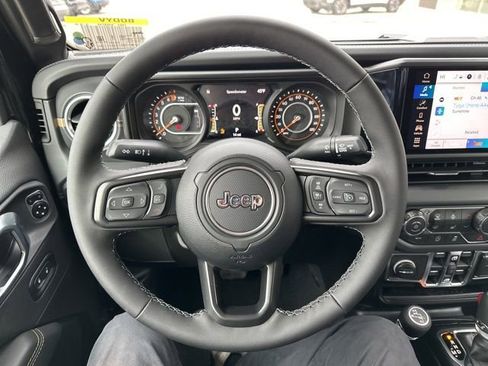 New 2026 Jeep Gladiator Sport image 24