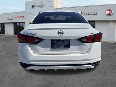 Used 2025 Nissan Altima 2.5 SL FWD image 4