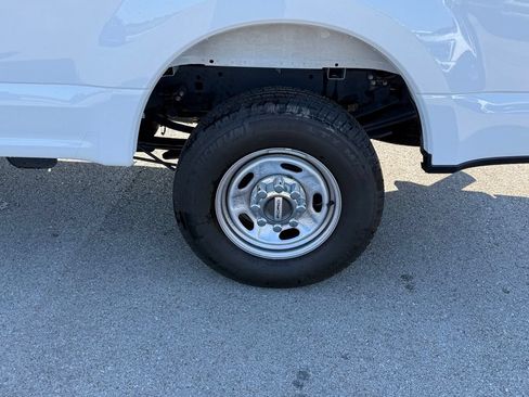 Used 2022 Ford F350 XL w/ Power Equipment Group RWD image 24