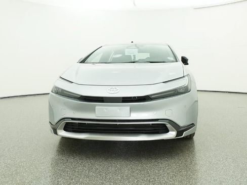 New 2026 Toyota Prius Plug-In Hybrid FWD image 31