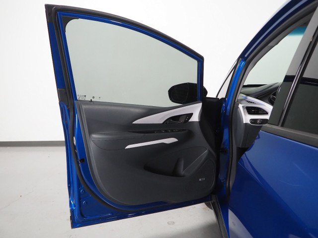 Used 2020 Chevrolet Bolt Premier w/ Infotainment Package FWD image 50