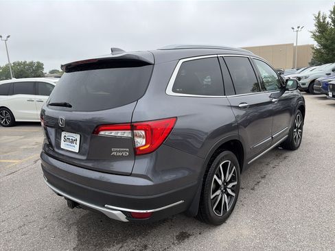 Used 2021 Honda Pilot Touring image 5