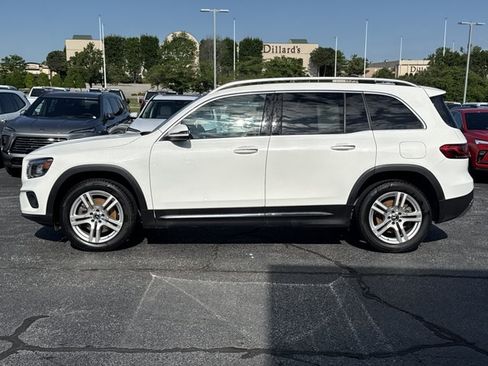 Used 2022 Mercedes-Benz GLB 250 4MATIC image 13