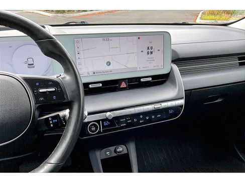 Used 2023 Hyundai Ioniq 5 Limited AWD/4WD image 6