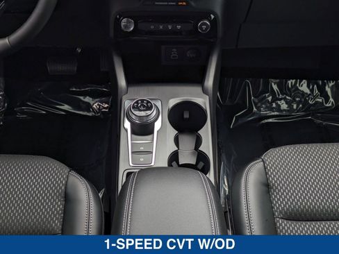 New 2025 Ford Escape SE image 21