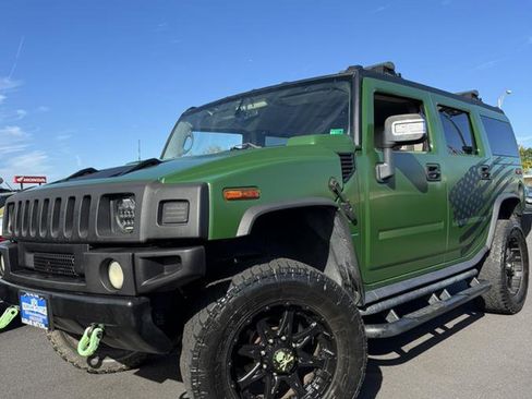 Used 2004 HUMMER H2 image 2