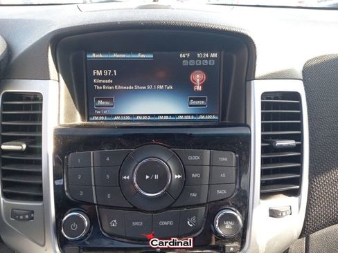 Used 2014 Chevrolet Cruze LT image 30