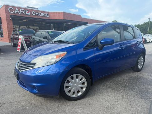 Used 2016 Nissan Versa Note SV FWD image 1