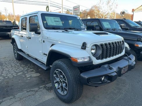 New 2026 Jeep Gladiator Sport image 2