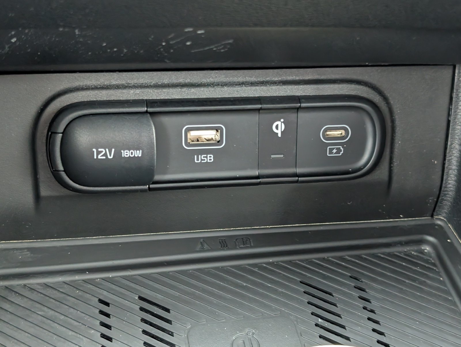 Used 2025 Kia Sportage SX FWD image 24