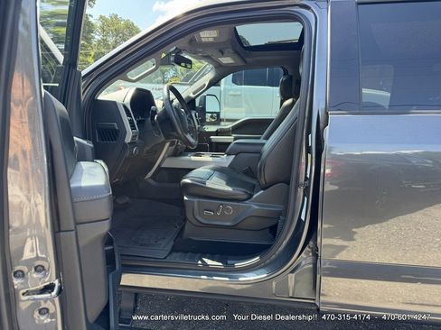 Used 2019 Ford F250 Lariat w/ Lariat Ultimate Package AWD/4WD image 12