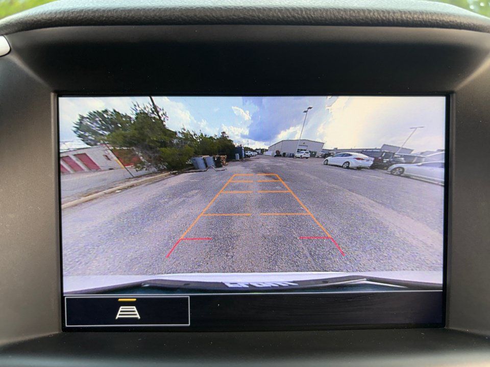 Used 2024 GMC Terrain SLT FWD image 19