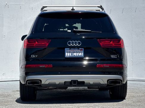 Used 2017 Audi Q7 3.0T Premium Plus w/ Premium Plus Package AWD/4WD image 4