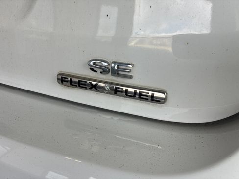 Used 2016 Ford Focus SE FWD image 7