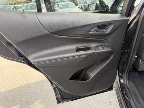 Used 2020 Chevrolet Equinox Premier image 28