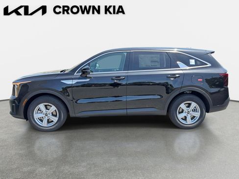New 2026 Kia Sorento LX FWD image 8
