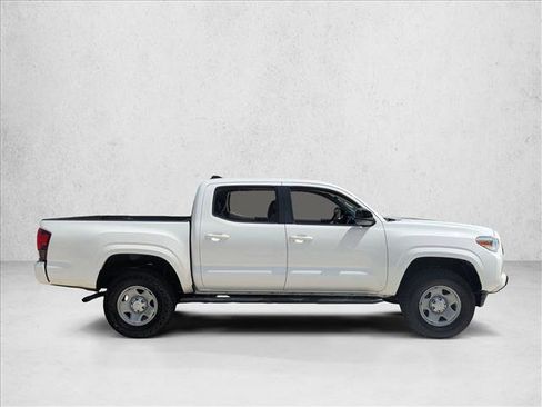 Used 2020 Toyota Tacoma SR w/ SR Convenience Package image 4