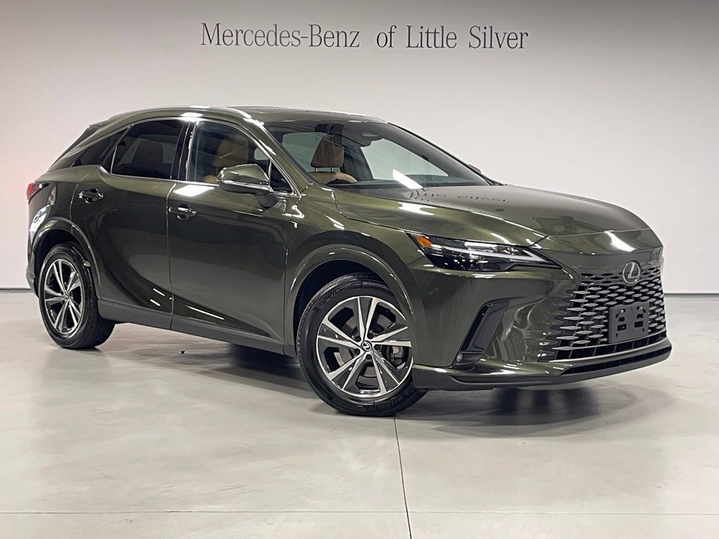 Used 2023 Lexus RX 350 Premium w/ Accessory Package AWD/4WD image 8