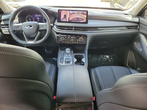 Certified 2026 INFINITI QX60 Luxe w/ Cargo Package FWD image 12