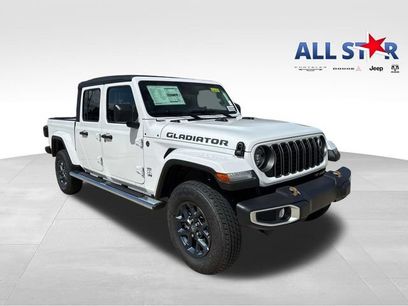 New 2026 Jeep Gladiator Sport