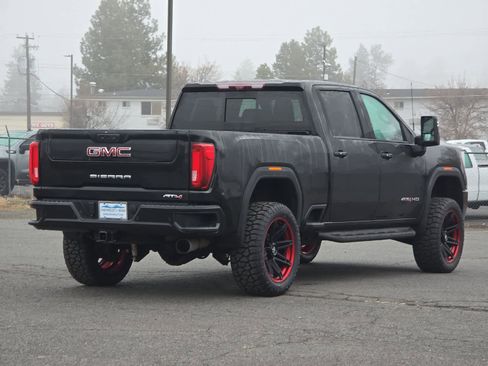 Used 2021 GMC Sierra 2500 AT4 w/ AT4 Preferred Package image 2