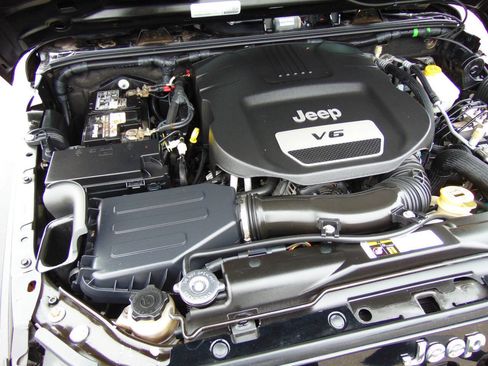 Used 2016 Jeep Wrangler Unlimited Sport w/ Quick Order Package 24S image 58