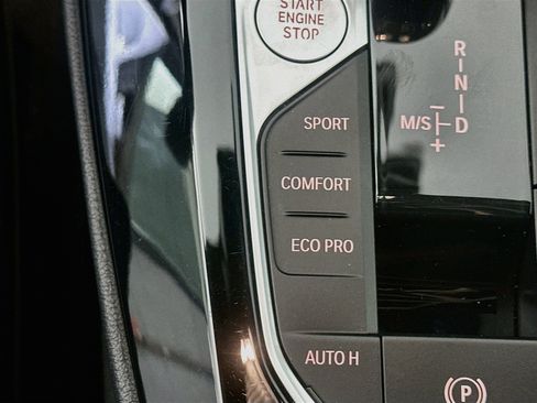 Used 2024 BMW X3 sDrive30i w/ Convenience Package RWD image 26