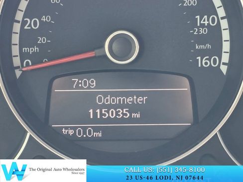 Used 2016 Volkswagen Beetle 1.8T SE FWD image 17