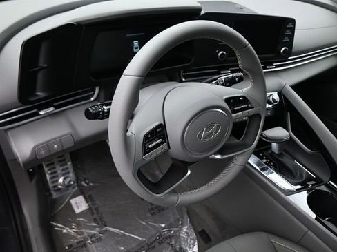 New 2026 Hyundai Elantra SEL Sport Premium FWD image 16