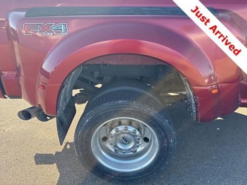 Used 2019 Ford F450 Platinum w/ Platinum Ultimate Package AWD/4WD image 16