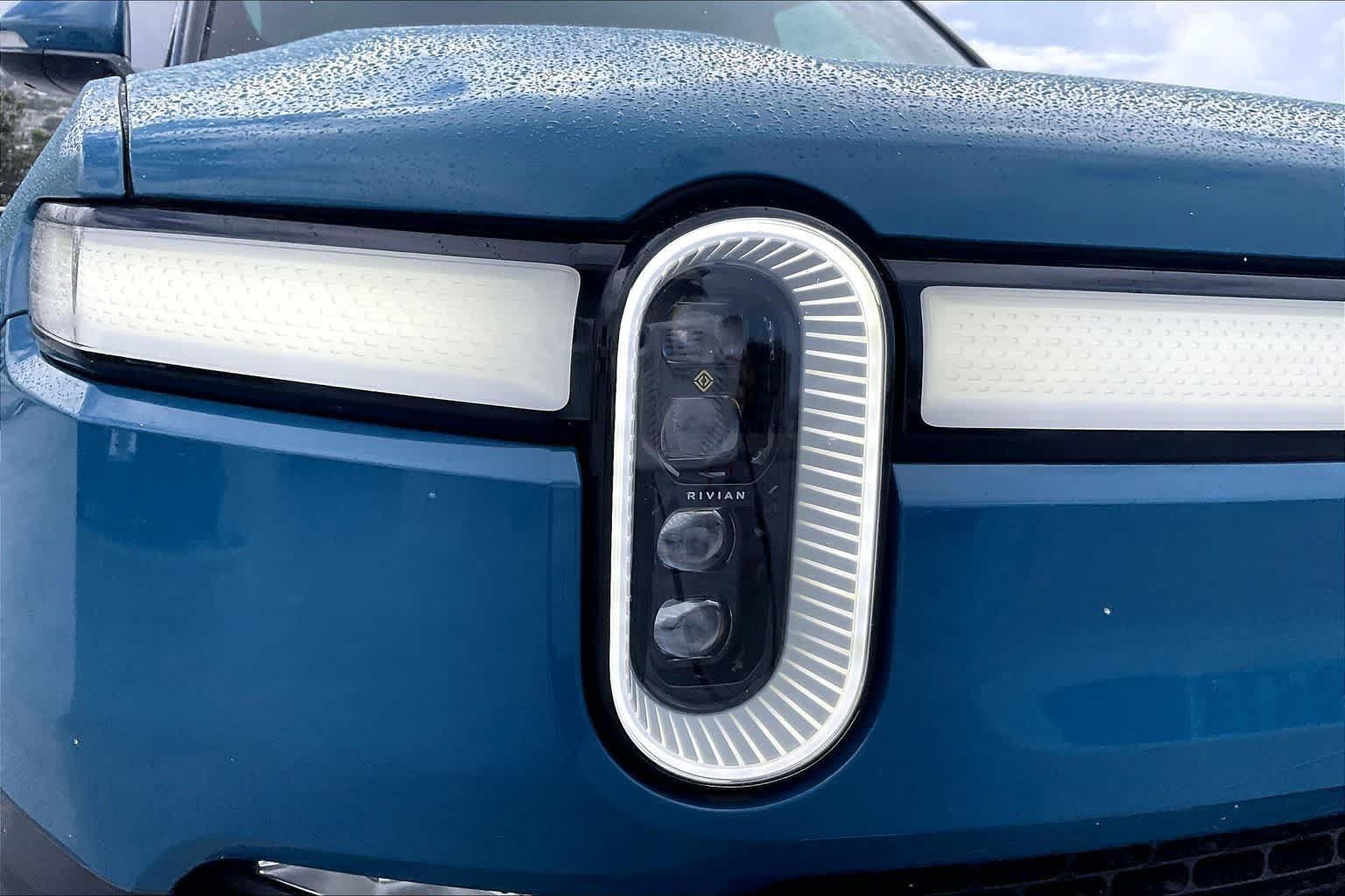 Used 2023 Rivian R1T Adventure Quad AWD/4WD image 31