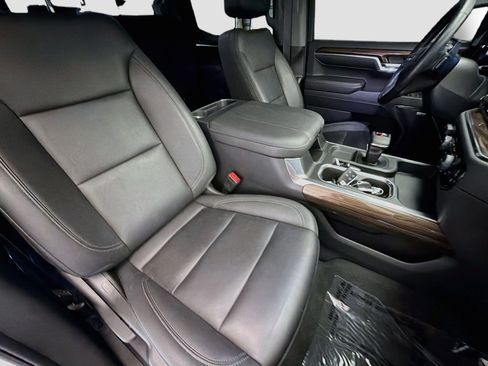 Used 2023 Chevrolet Silverado 1500 LT Trail Boss w/ LT Trail Boss Premium Package AWD/4WD image 13