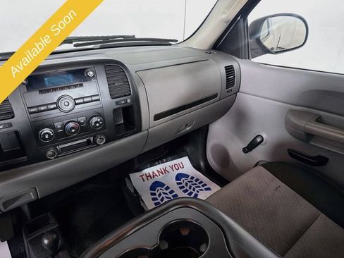 Used 2009 Chevrolet Silverado 1500 W/T w/ Skid Plate Package AWD/4WD image 20