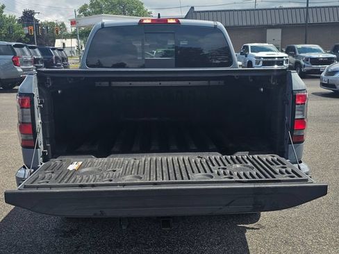 Used 2023 Nissan Frontier PRO-4X w/ Pro Convenience Package AWD/4WD image 11