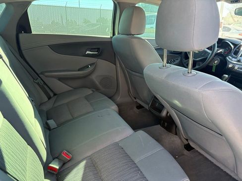Used 2016 Chevrolet Impala LS w/ Power Convenience Package image 7