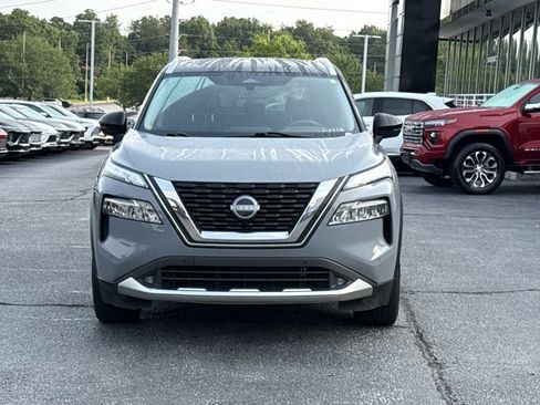 Used 2022 Nissan Rogue Platinum w/ Head-Up Display Package AWD/4WD image 16