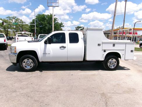 Used 2012 Chevrolet Silverado 2500 W/T AWD/4WD image 1