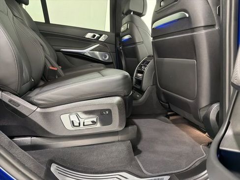 Certified 2024 BMW X7 M60i w/ Executive Package image 25