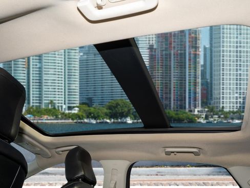 Used 2020 Ford Edge SEL w/ Convenience Package image 14