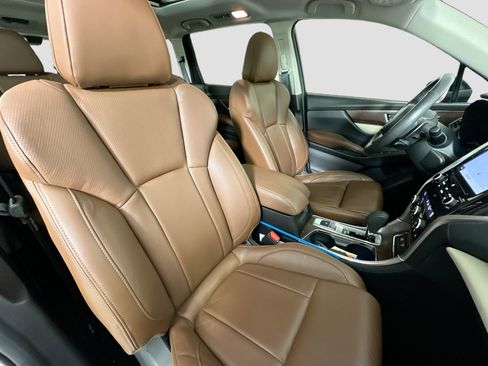 Used 2019 Subaru Ascent Touring w/ Popular Package #2 image 31