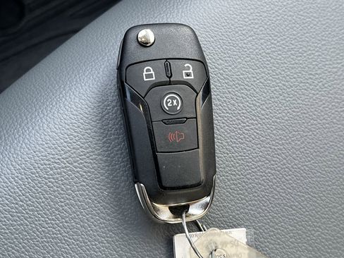 New 2025 Ford F550 4x4 Regular Cab Super Duty image 20