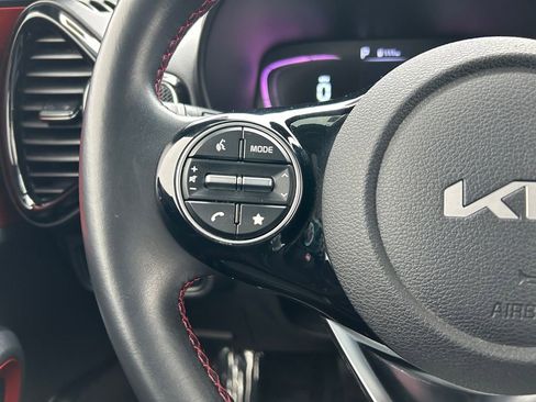 Used 2023 Kia Soul GT-Line w/ GT-Line Technology Package FWD image 15