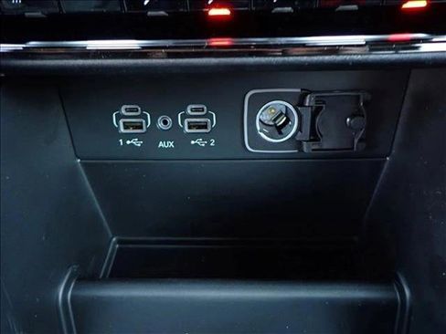 New 2025 Jeep Grand Cherokee L Limited image 22