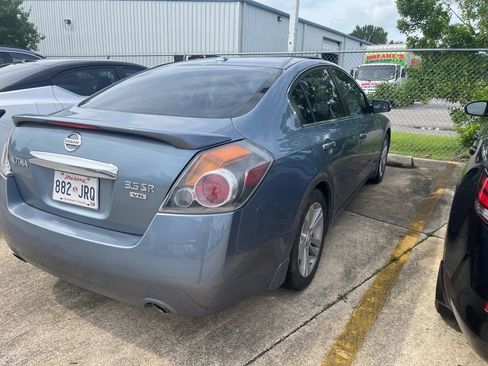 Used 2012 Nissan Altima 3.5 SR w/ Sport Pkg FWD image 5