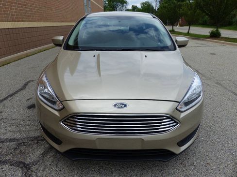 Used 2018 Ford Focus SE FWD image 13